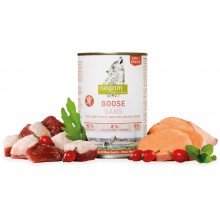 Isegrim Adult Goose & Sweet Potato - mokré krmivo pre dospelých psov s husou, sladkými zemiakmi a šípkami, 400 g